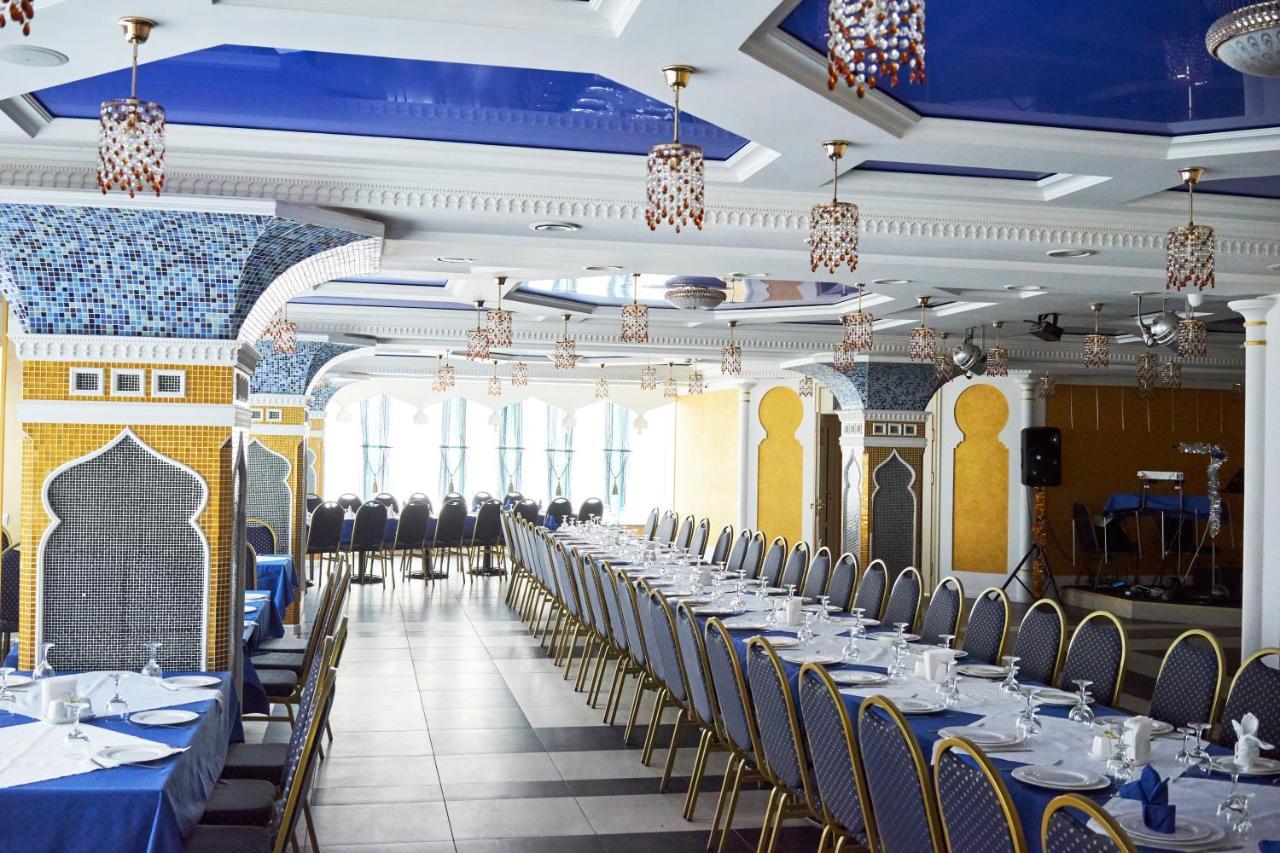 Східний Hotel Berezhany Exterior foto
