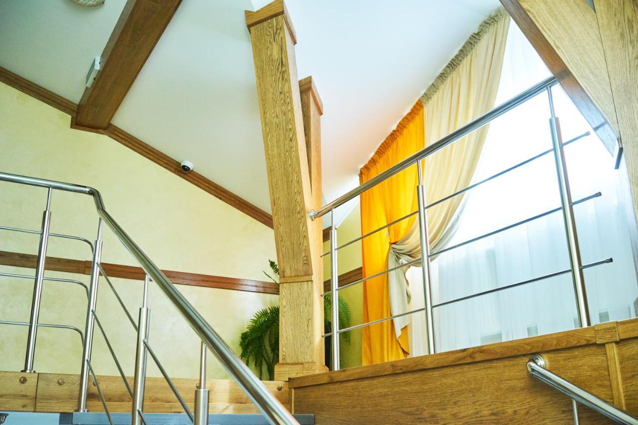 Східний Hotel Berezhany Exterior foto